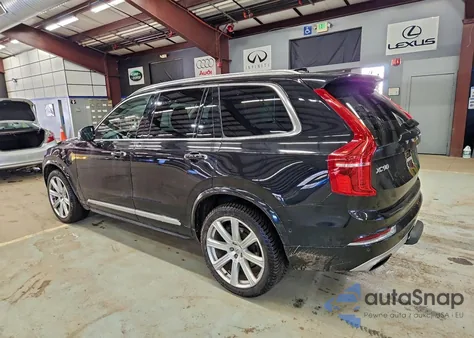 2016 Volvo Xc90 T8 z USA, uszkodzony, nr VIN YV4BC0PL8G1078964